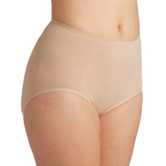 #453 Plus Size Seamless Brief with Tummy Panel Ultra Control by Bali i - Picture 2 of 2